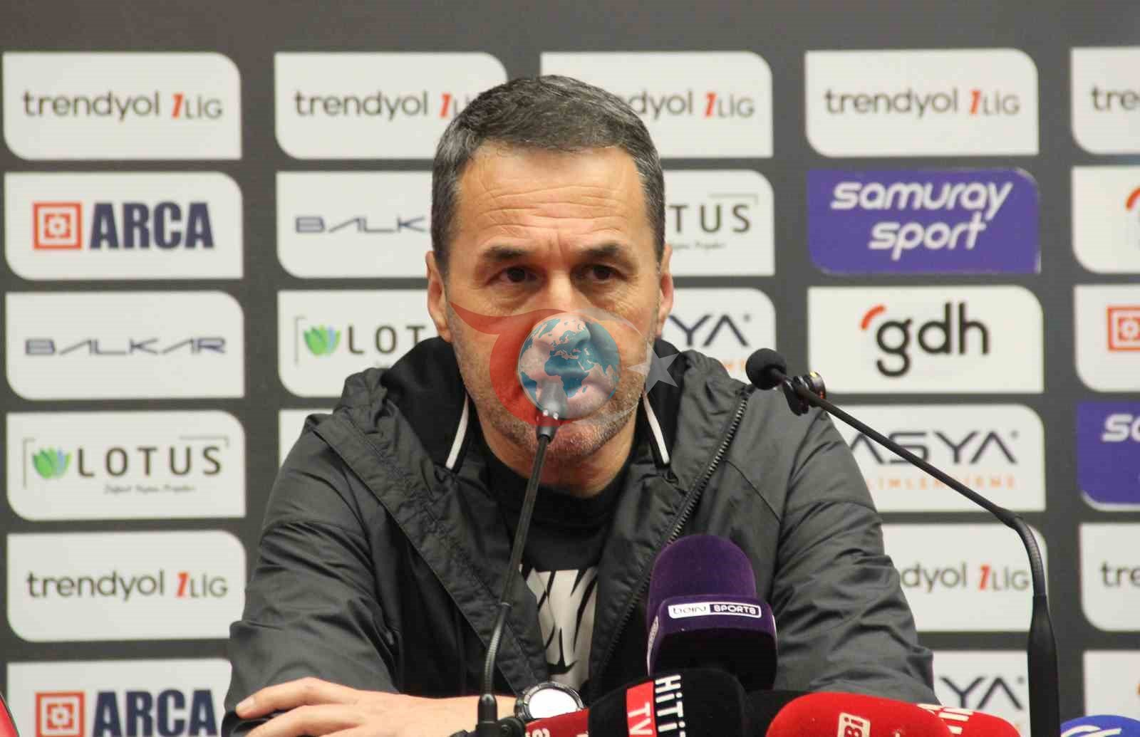 Yalçın Koşukavak: "Penaltıyla Elenmek Üzücü"