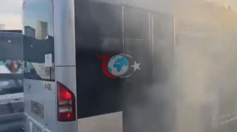 Faciadan dönüldü Kağıthanede metrobüs yangını paniğe neden oldu