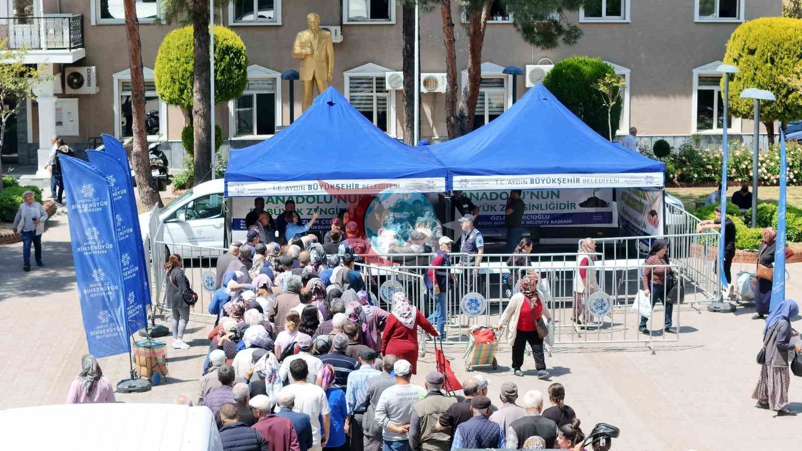 Ata tohumlarından üretilen fideler vatandaşlarla buluşuyor