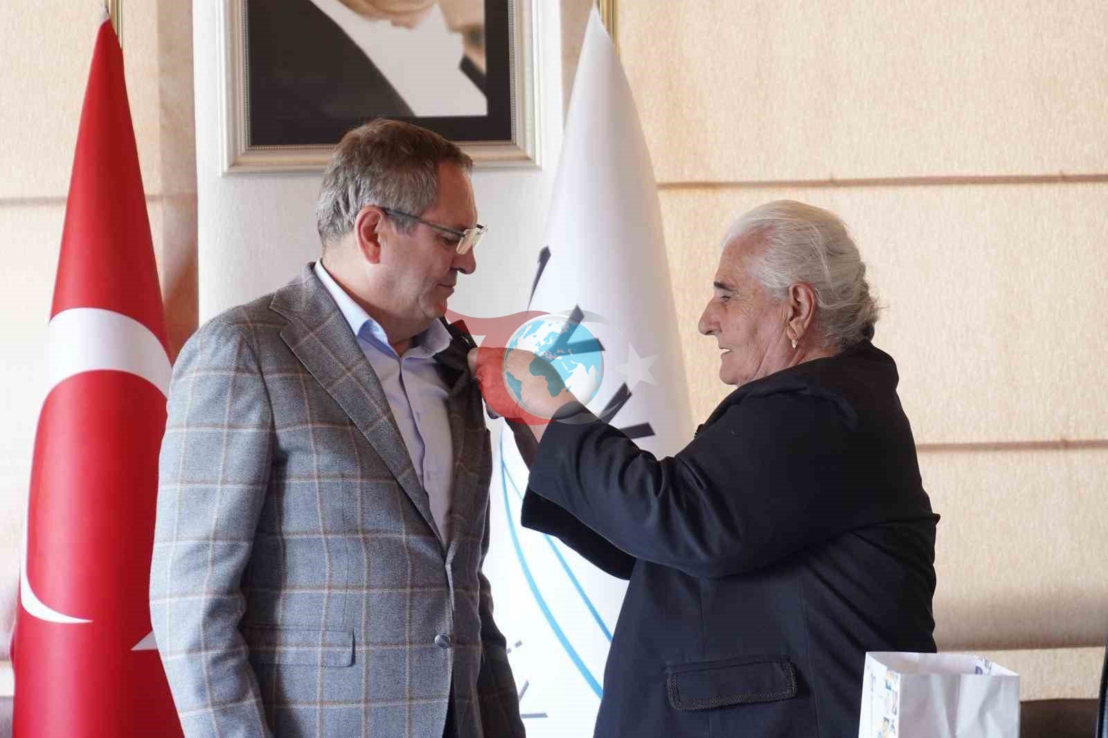 Srebrenitsa anneleri Ayvalık&rsquo;ta