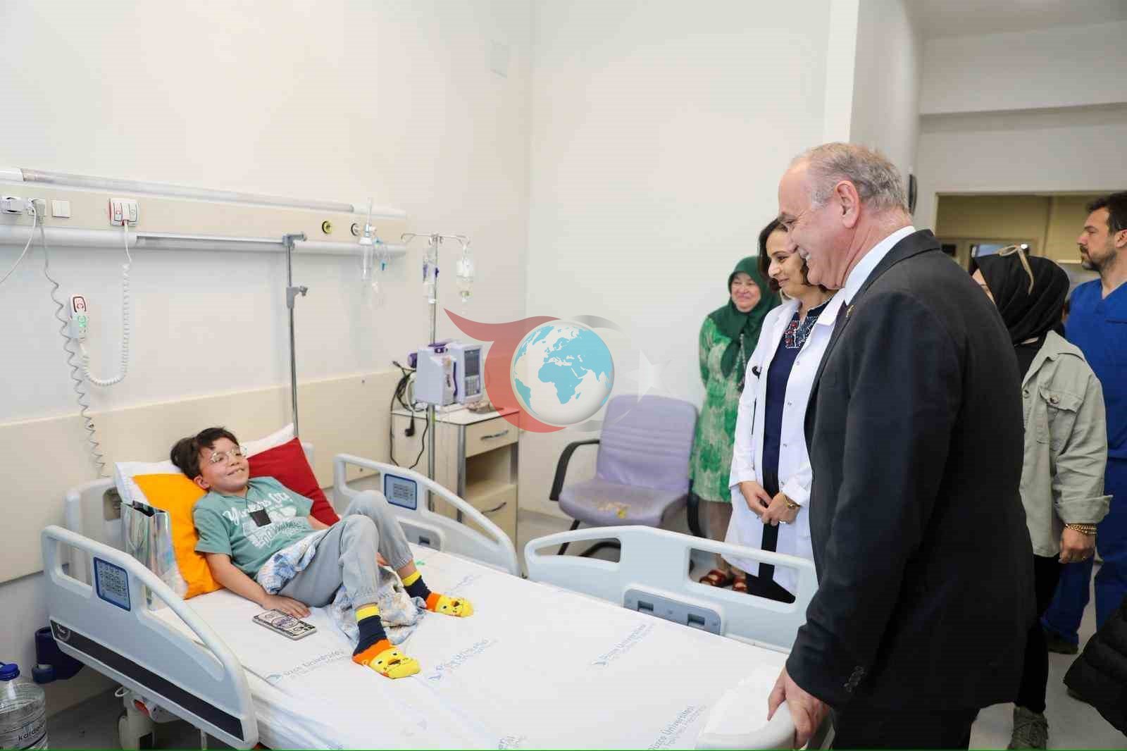 Lösemi Hastası Küçük Bilal'e Belediye Başkanı'ndan Destek Ziyareti