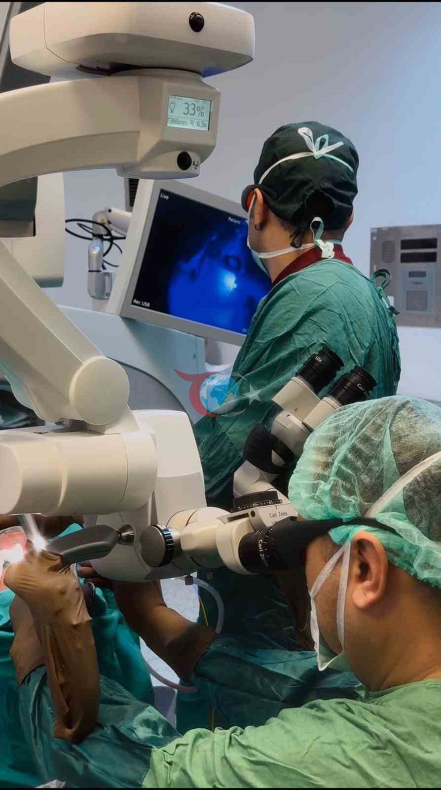 MEAH'ta Lazerli Ses Teli Ameliyatı İlk Kez Başarıyla Yapıldı