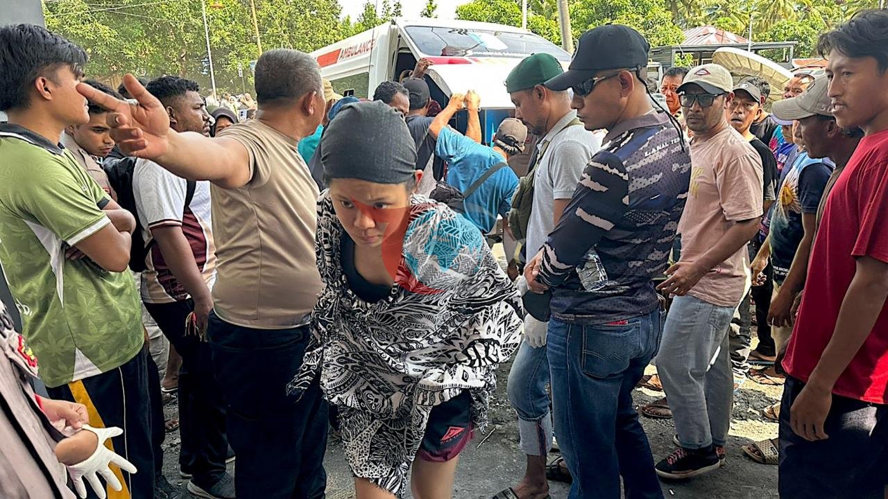 Endonezya'da Felaket: Dukono Yanardağı Patlamasında 3 Dağcı Hayatını Kaybetti
