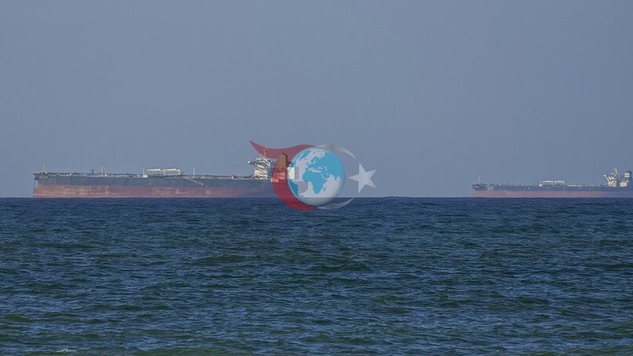 İran, Yabancı Petrol Tankerini Ele Geçirdiğini Açıkladı