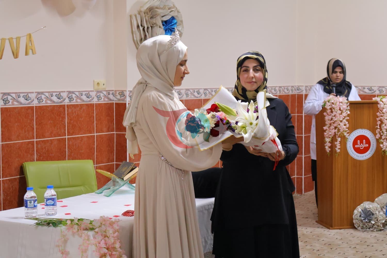 Bayburt'ta Hafızlık Başarısı: Havvanur Çakar 14 Saatte Kur’an'ı Ezbere Okudu