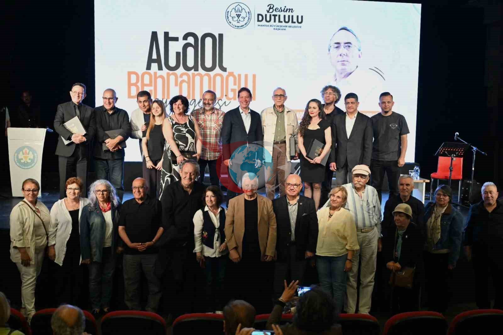 Ataol Behramoğlu Manisalılarla buluştu