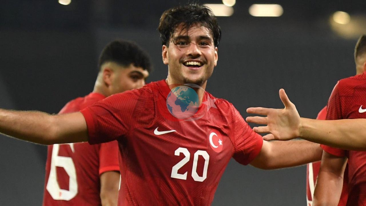 Galatasaray, Avrupa'nın Genç Yeteneklerinden Aral Şimşir'i Transfer Listesine Ekledi