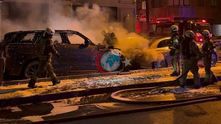 Kadıköy'de Oto Galerideki Yangın: 4 Araç Zarar Gördü