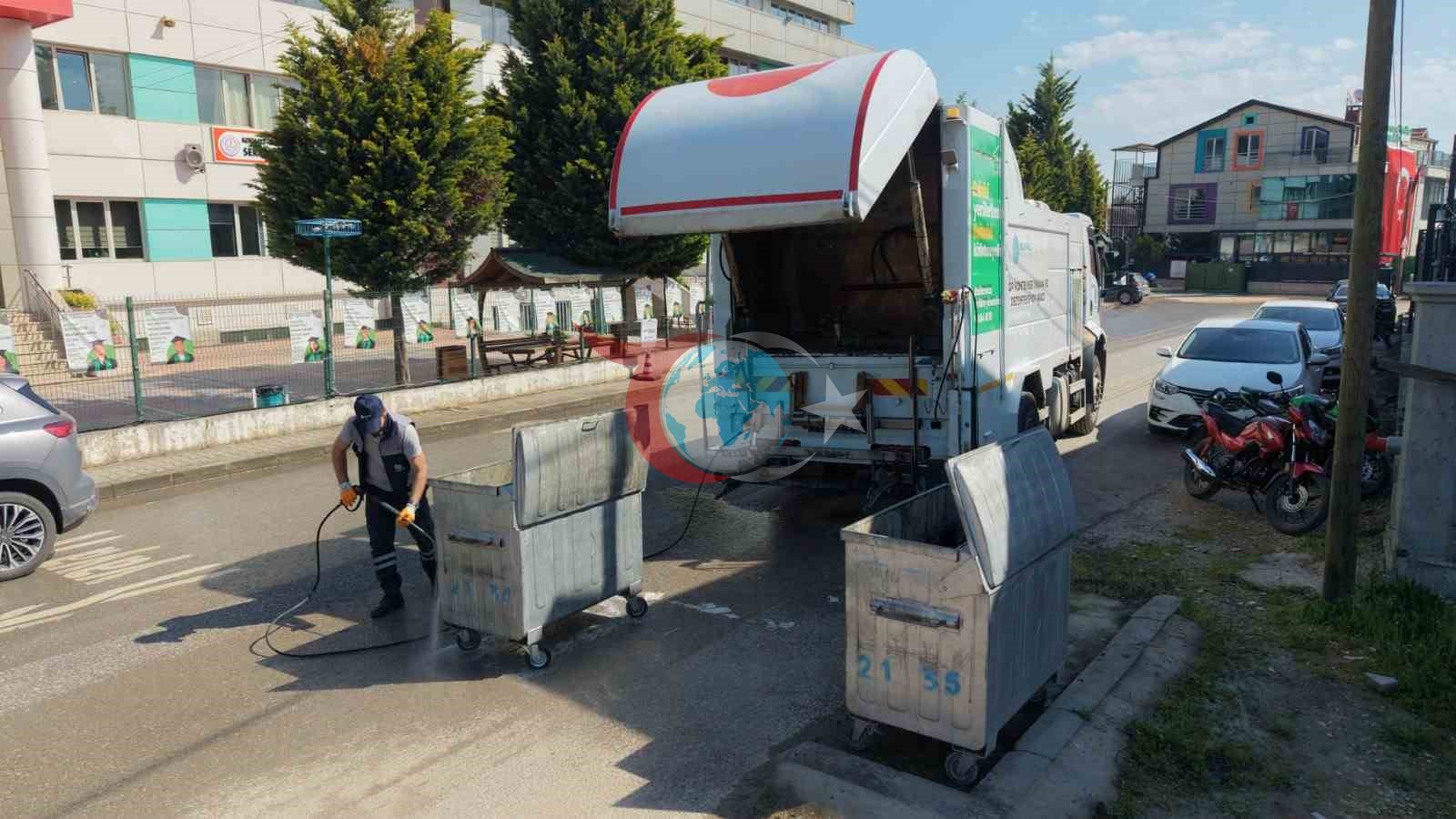 Başiskele'de Temizlik ve Bakım Çalışmaları Hız Kesmeden Devam Ediyor