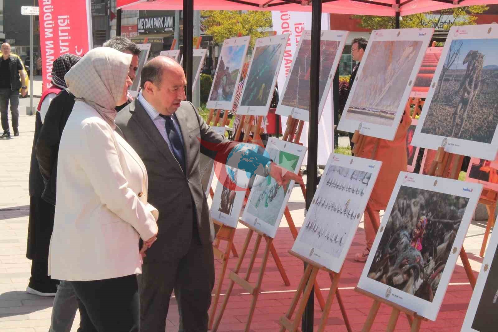 Düzce'de 'Bereketin Yüzyılı' Fotoğraf Sergisi Ziyaretçileriyle Buluştu