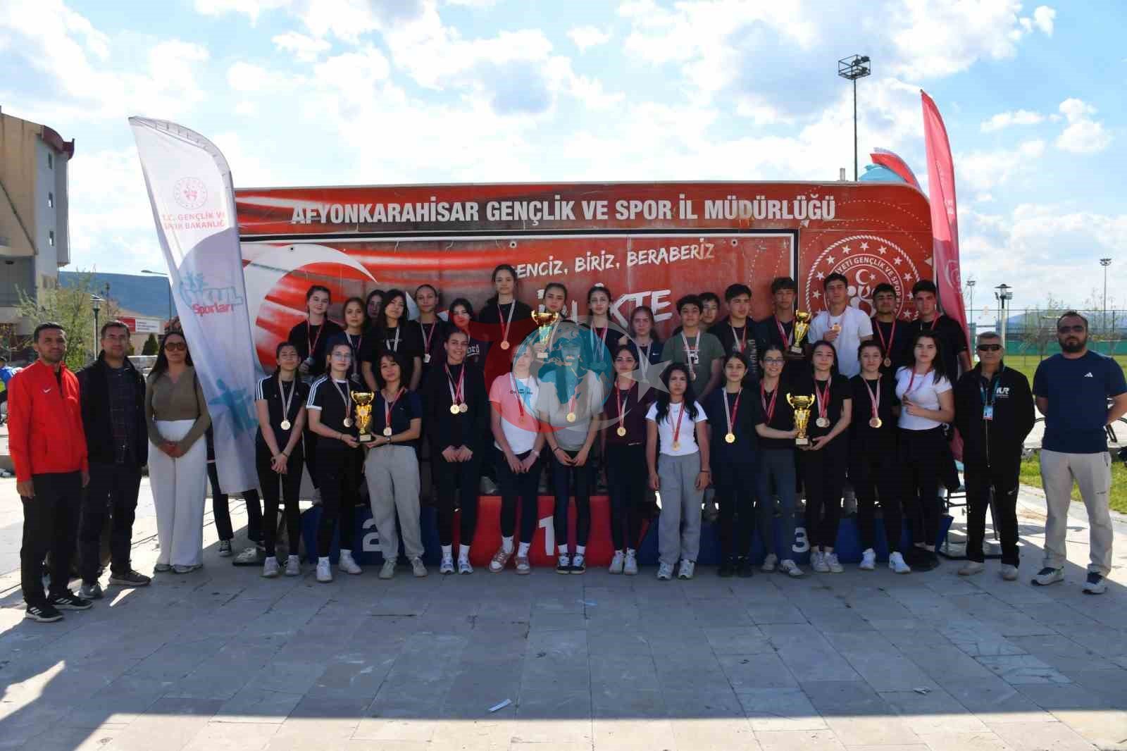 Afyonkarahisar'da Okul Sporları Bisiklet Yarışları Sonuçlandı