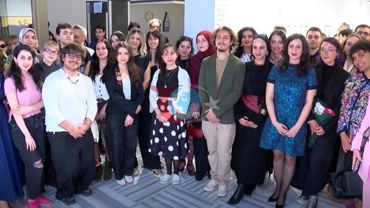 Genç Yeteneklerden 'ARZUHAL' Sergisi İstiklal Sanat Galerisi'nde