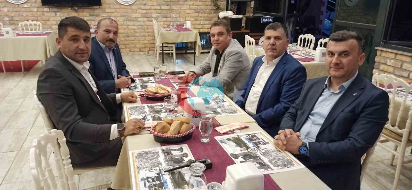 Devrek'te Siyasi Temsilciler Gelişim İçin Buluştu