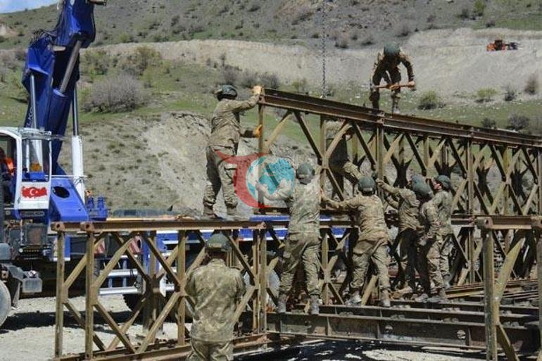 55 asker, 3 günde yaptı: Adı Kaan oldu