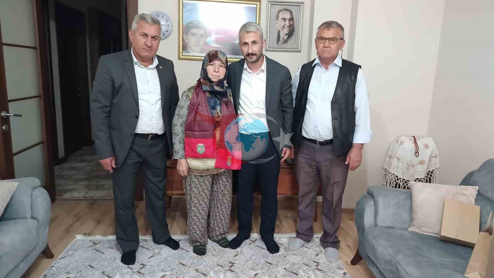 Manisa'da Şehit Annelerine Anlamlı Ziyaret