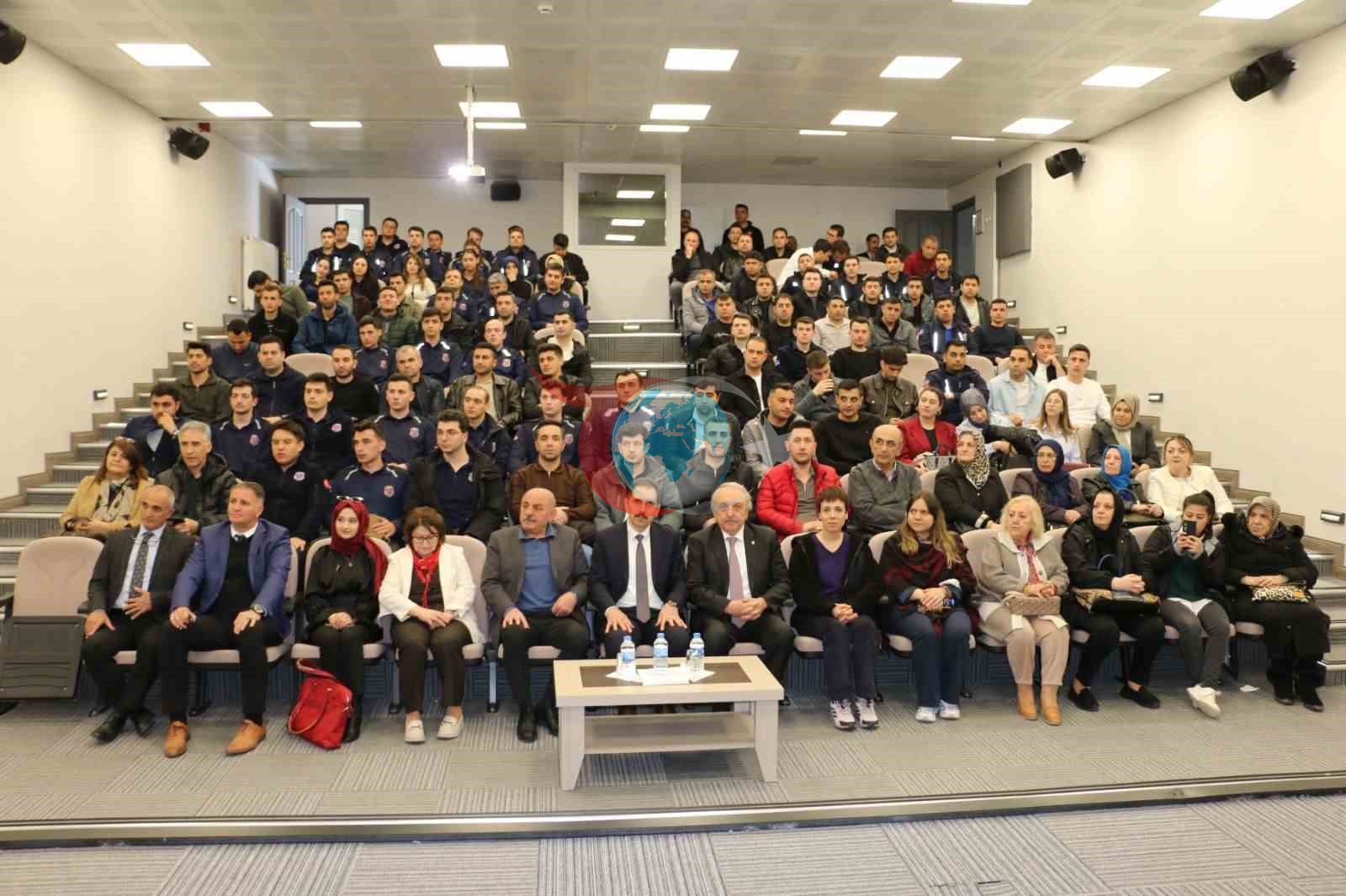 ER-VAK Kadın Komisyonu'ndan İstiklal Marşı'na Derin Bakış