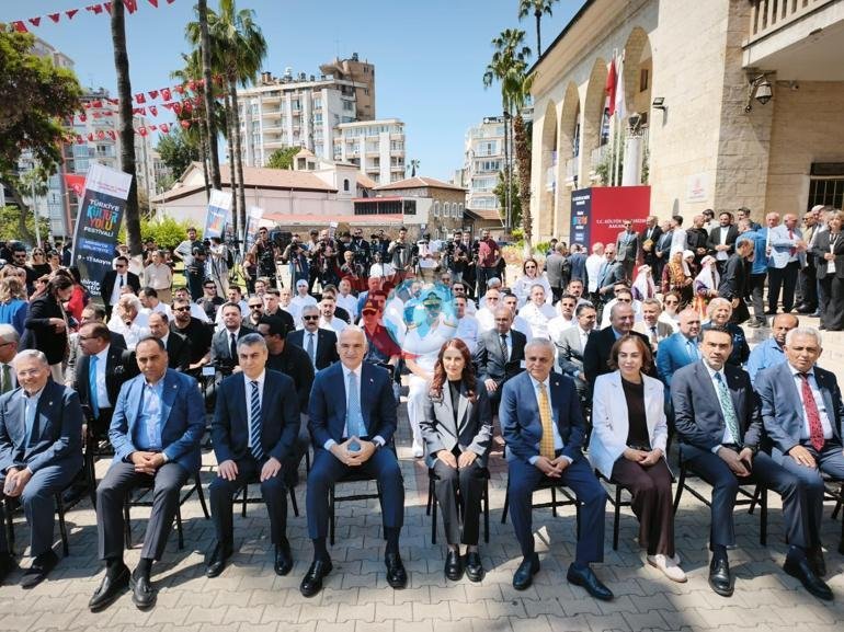 Bakan Ersoy, Mersin Kültür Yolu Festivalinin açılış törenine katıldı