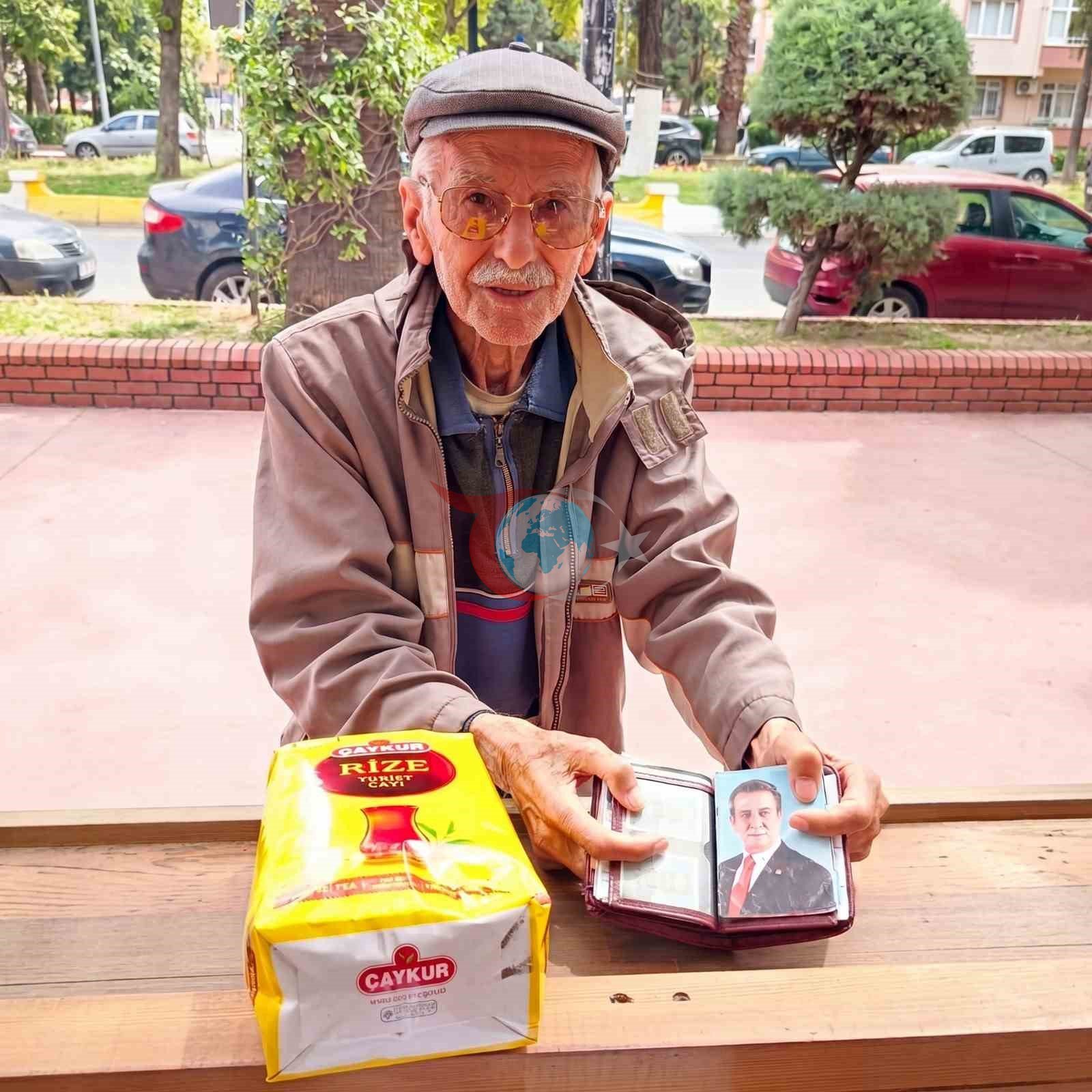 Efeler'de Ücretsiz Çay Desteği Artarak Sürüyor
