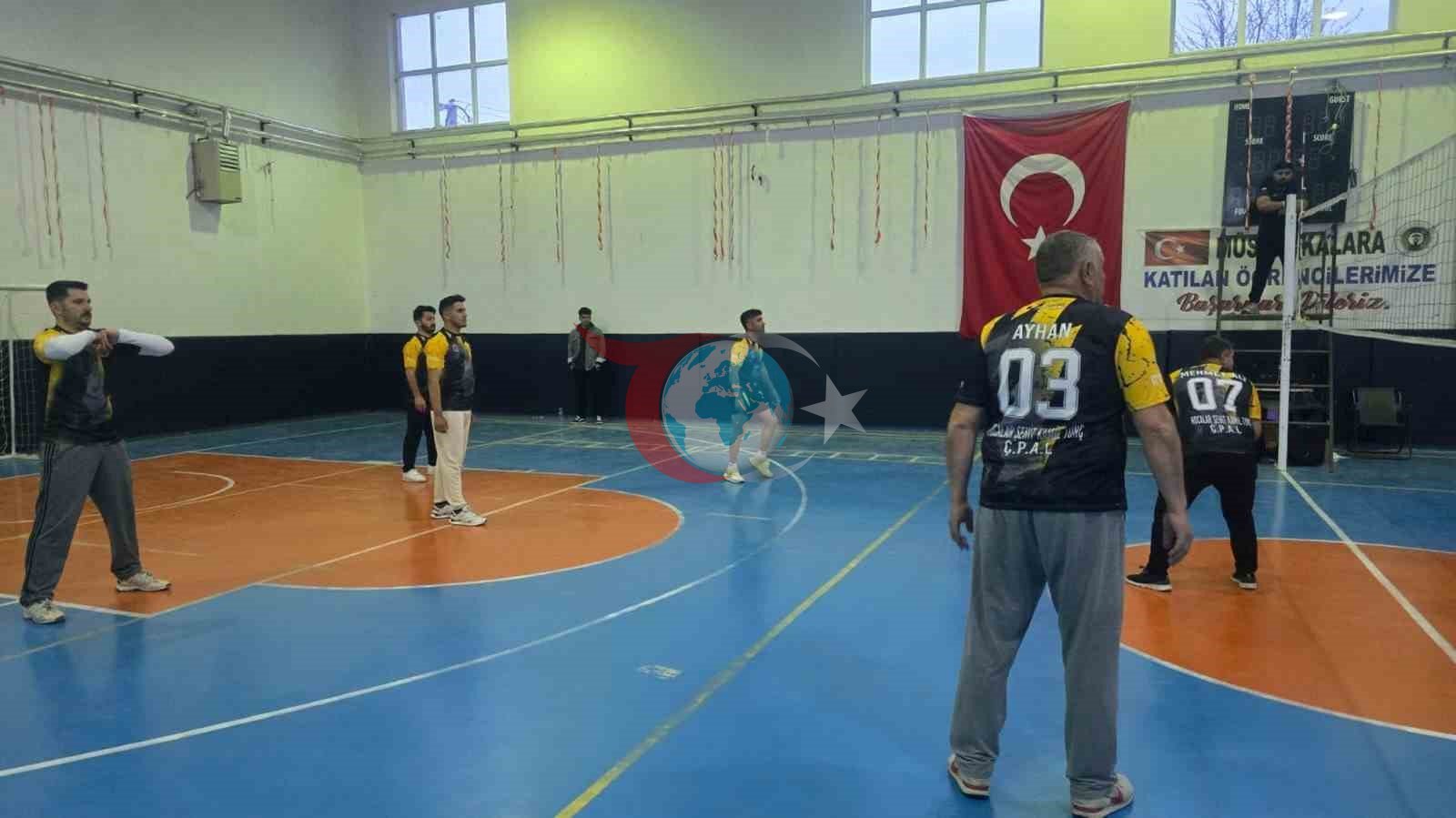 Şehit öğretmen anısına voleybol turnuvası