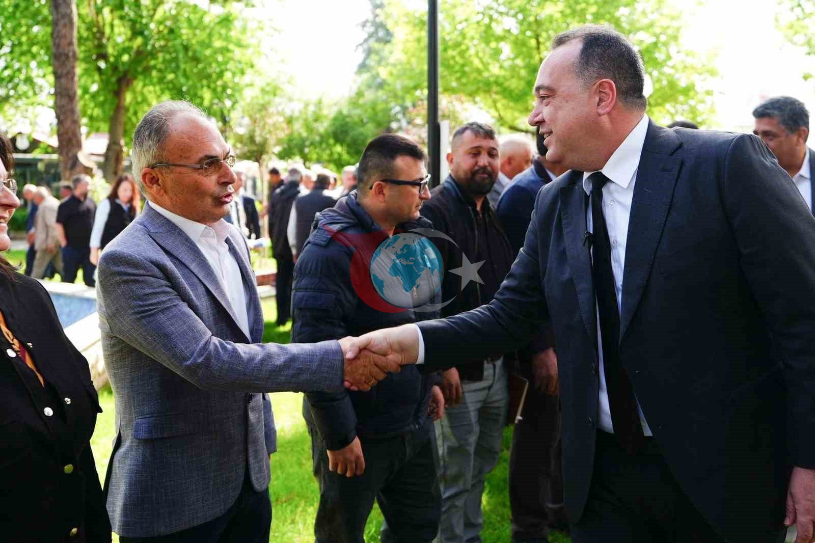 Başkan Dutlulu Alaşehir&rsquo;de mahalle muhtarlarıyla buluştu