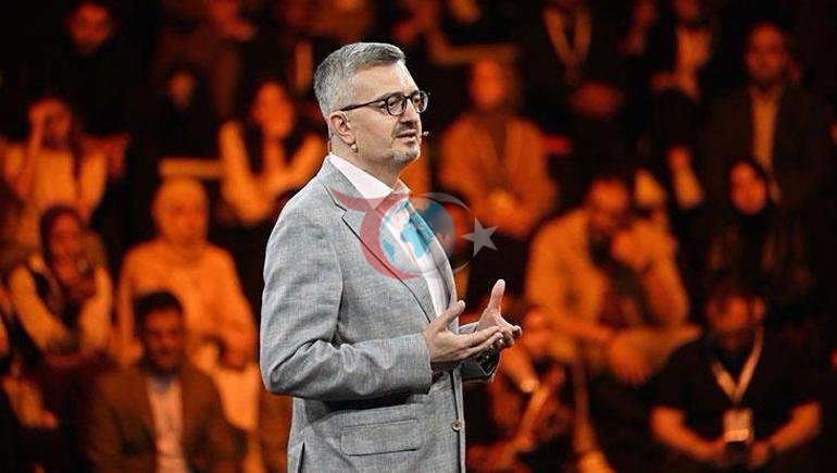 Burhanettin Duran: Algoritmalarla savrulduğumuz yerde olmamalıyız