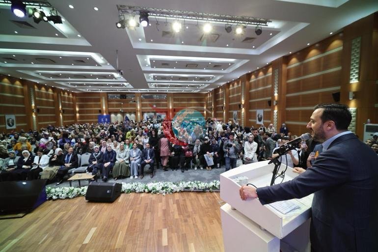 Prezident Ərdoğan AK Partiyanın İstanbul Vilayət Qadın Qolları Məşvərət Şurasının iclasına telefonla qoşulub.