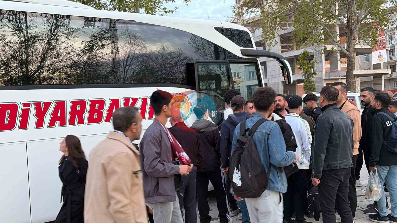 Elazığspor Taraftarları Final Maçı İçin Bursa'ya Aktı
