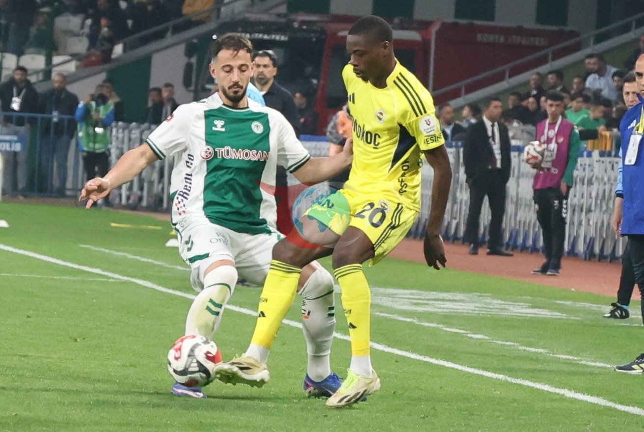 Fenerbahçe, Konyaspor'u Deplasmanda 3-0 Mağlup Etti