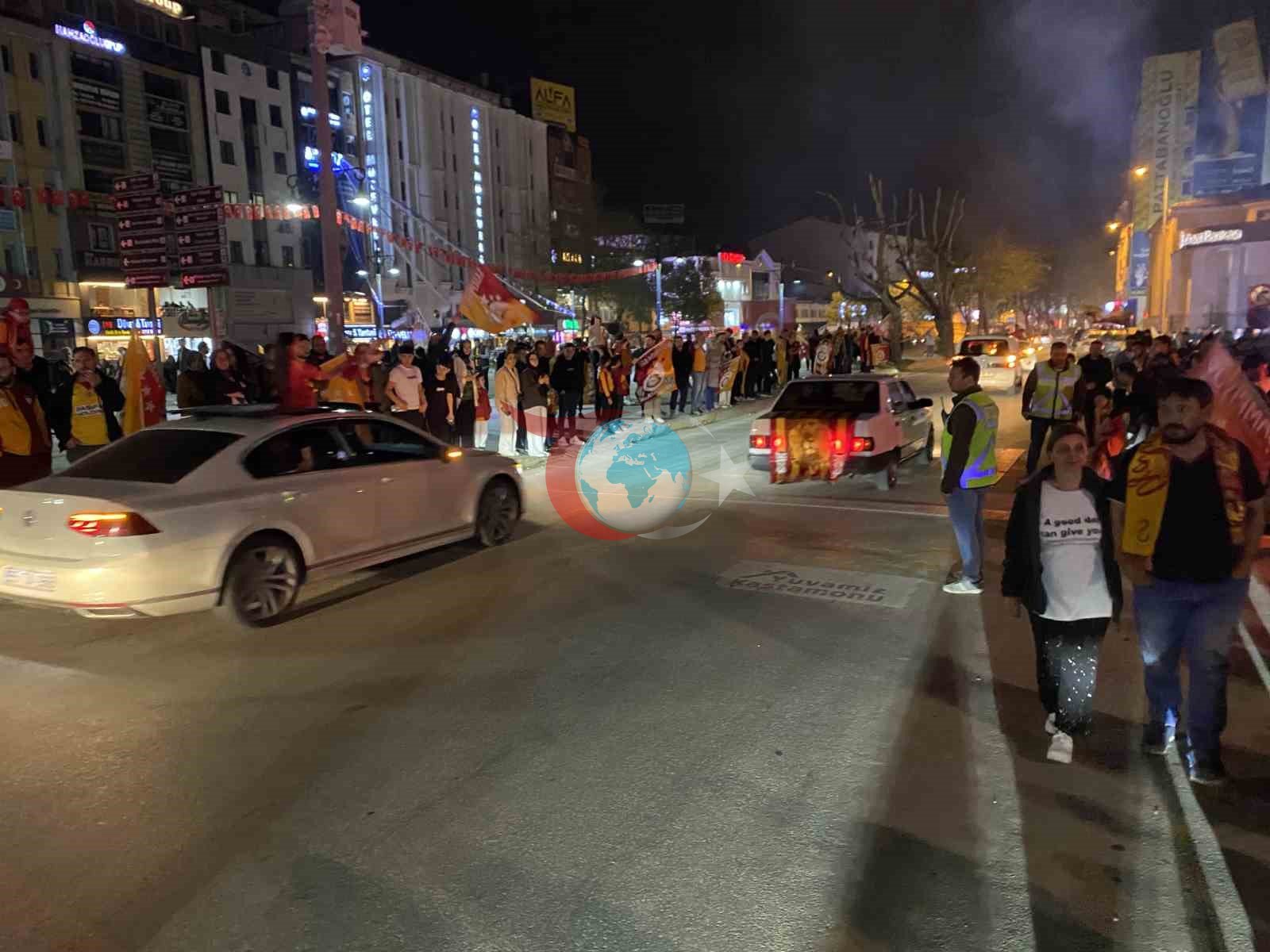 Qalatasarayın çempionluğu Kastamonuda böyük coşğu ilə qeyd olundu.