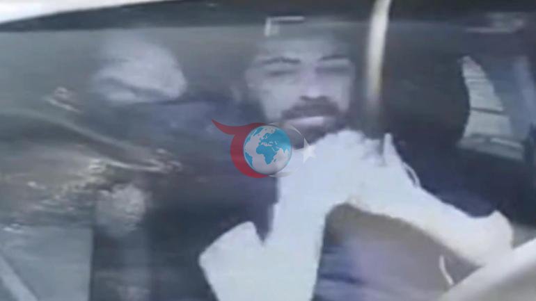 İstanbulda taksidə dəhşətli anlar: Sürücünün boynuna ip keçiriblər.