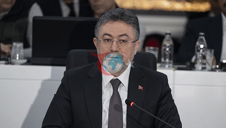 Bakan Yumaklı: Türkiye’ye Yapay Et Girişi Yasaklandı