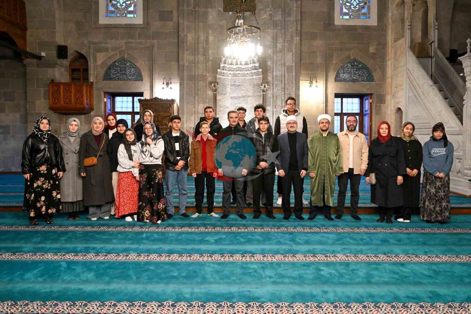 Beş vakitte beş cami