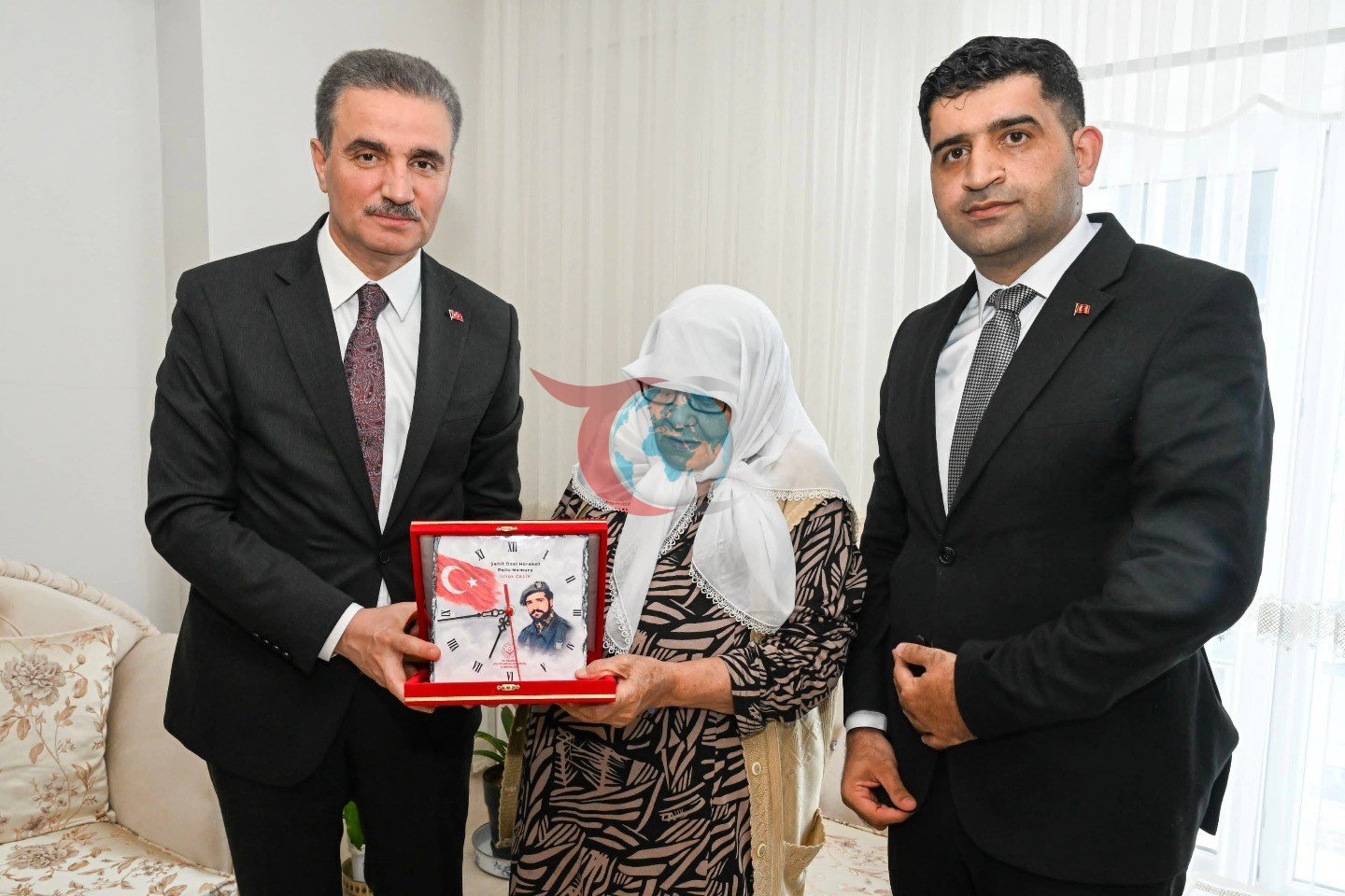Şehit annesine vefa ziyareti