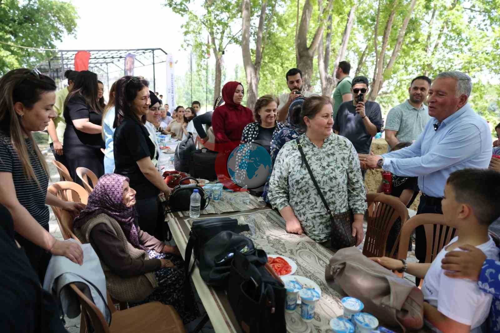 Honaz Belediyesi'nden Coşkulu Anneler Günü Buluşması