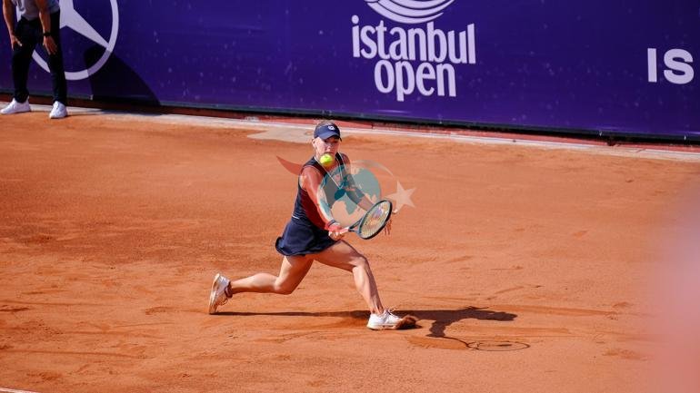 Mariya Timofeeva İstanbul Açıq çempionu oldu.