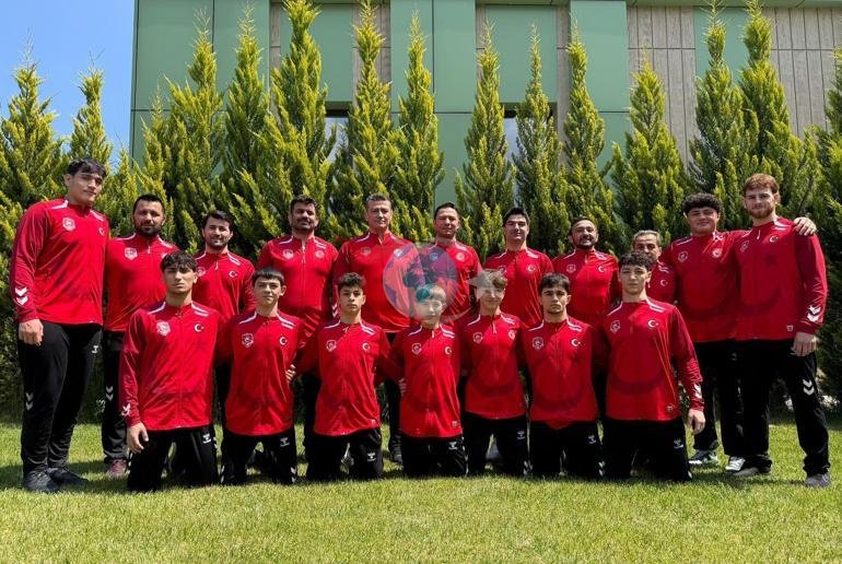 Bolqarıstanda 17 yaşadək güləşçilər arasında Avropa çempionatı başlayır.