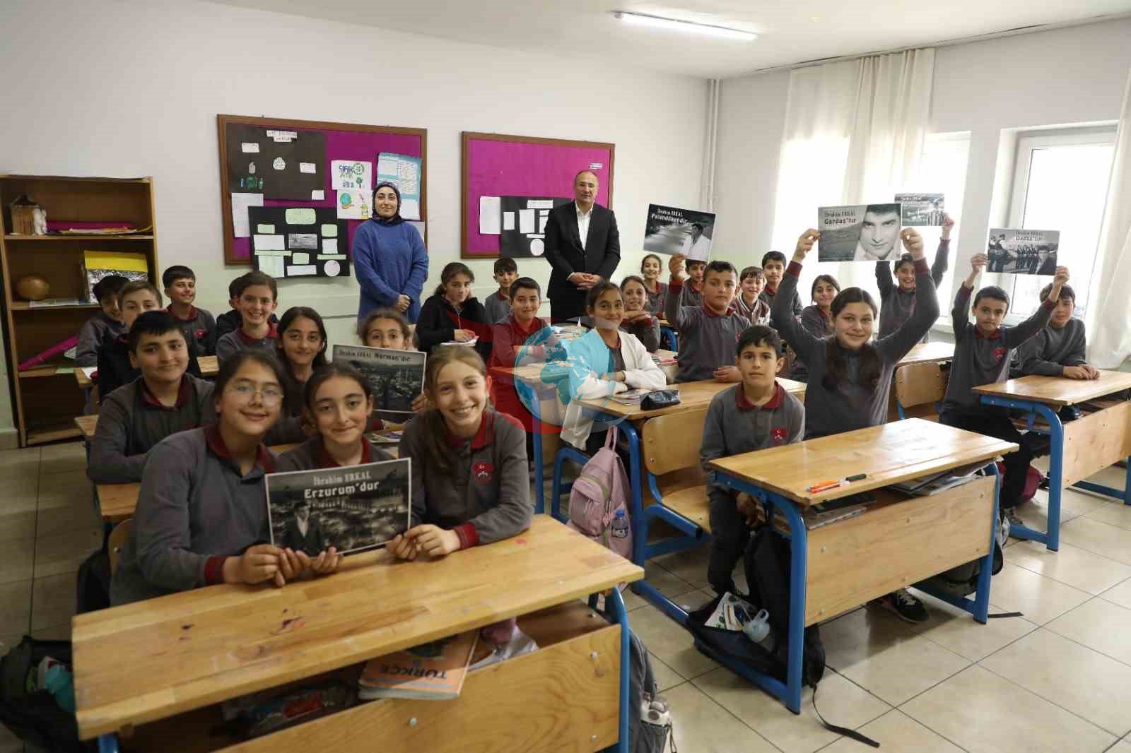 Memleketi Narman&rsquo;dan İbrahim Erkal&rsquo;a vefa
