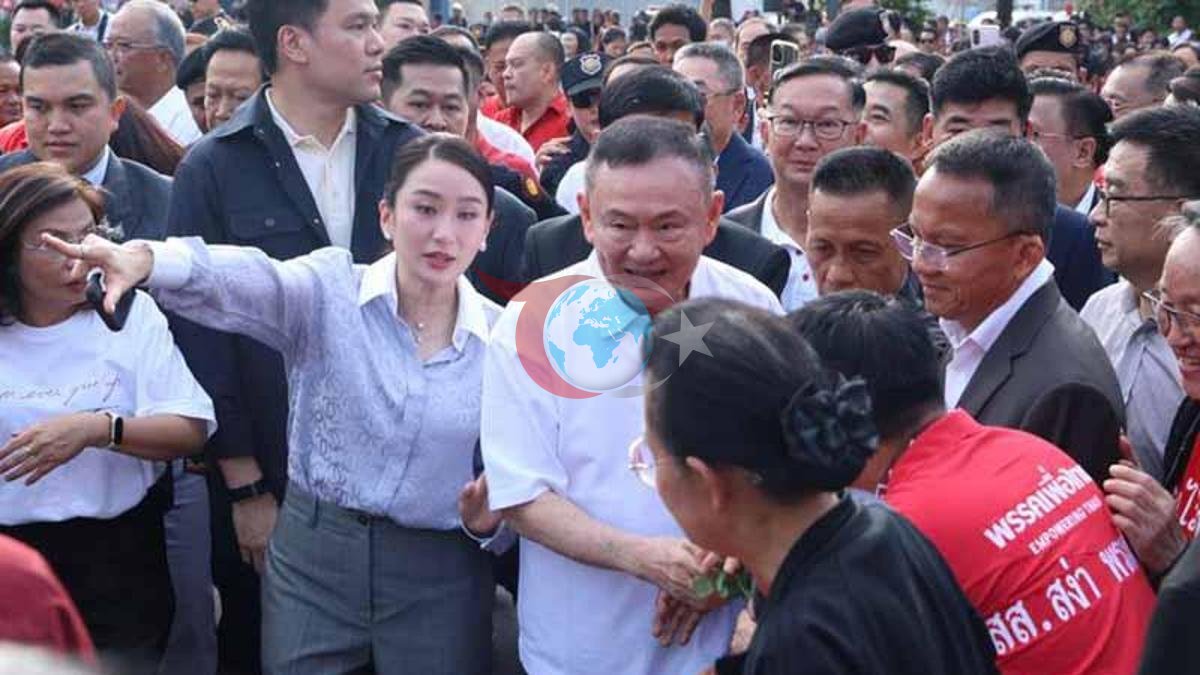 Tayland Eski Başbakanı Thaksin Şinavatra Şartlı Tahliye Edildi