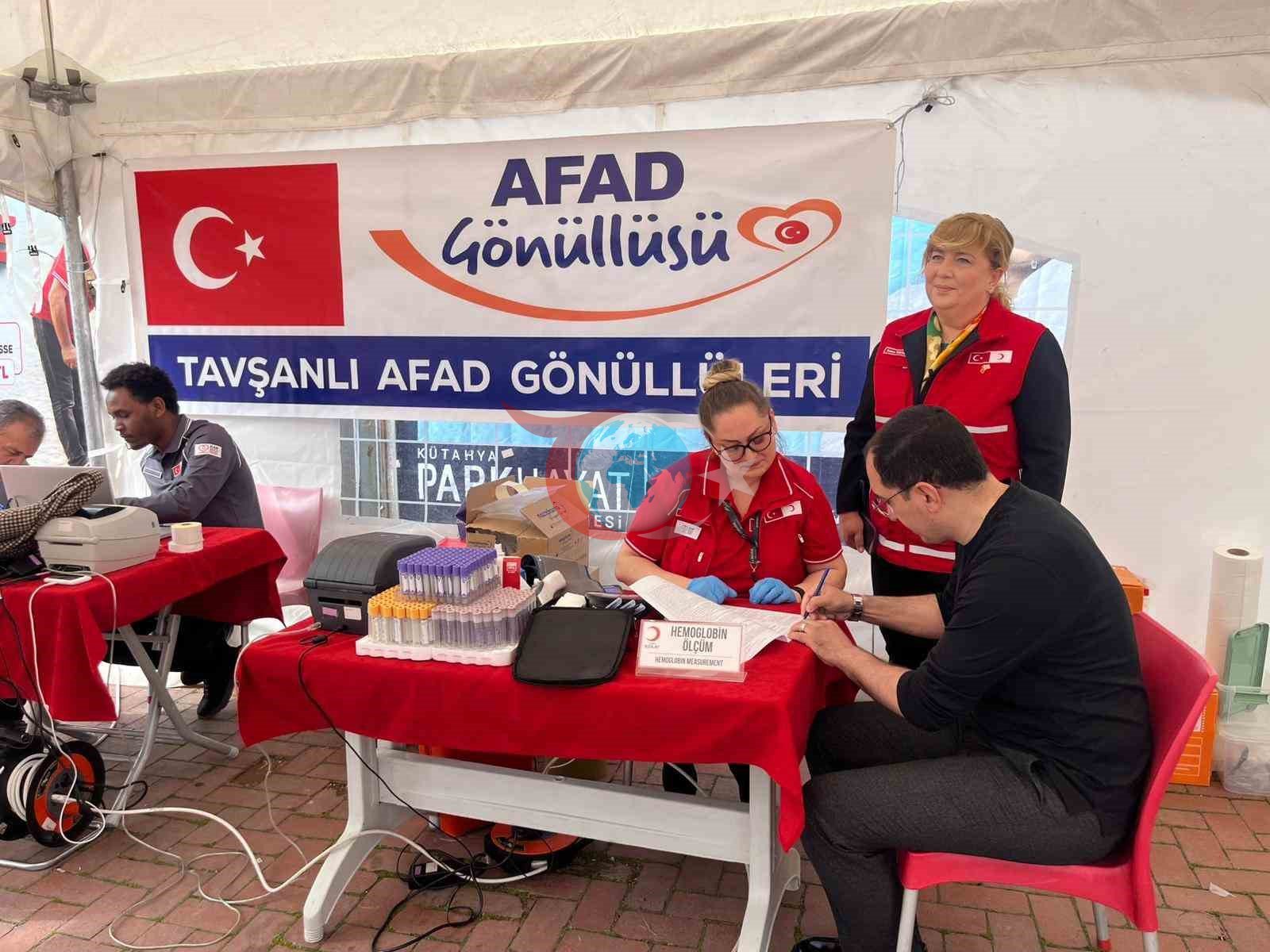 Tavşanlı Kaymakamı Özdemir'den 11. Kan Bağışı ile Örnek Davranış