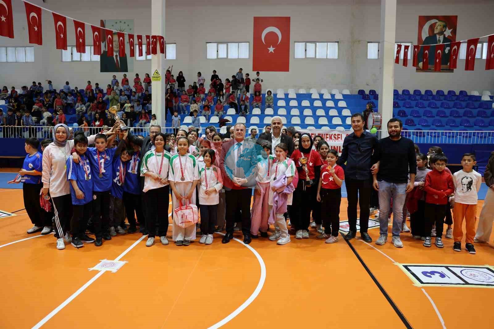 Hacılar'da Gençlik Rüzgarı: Geleneksel Oyunlar Festivali Coşkusu