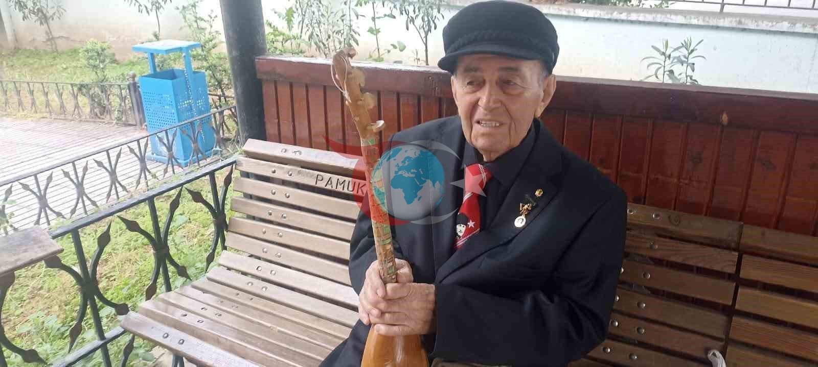 Denizlili Sanatçı Altan Göker Türküleri Gençlerle Buluşturuyor