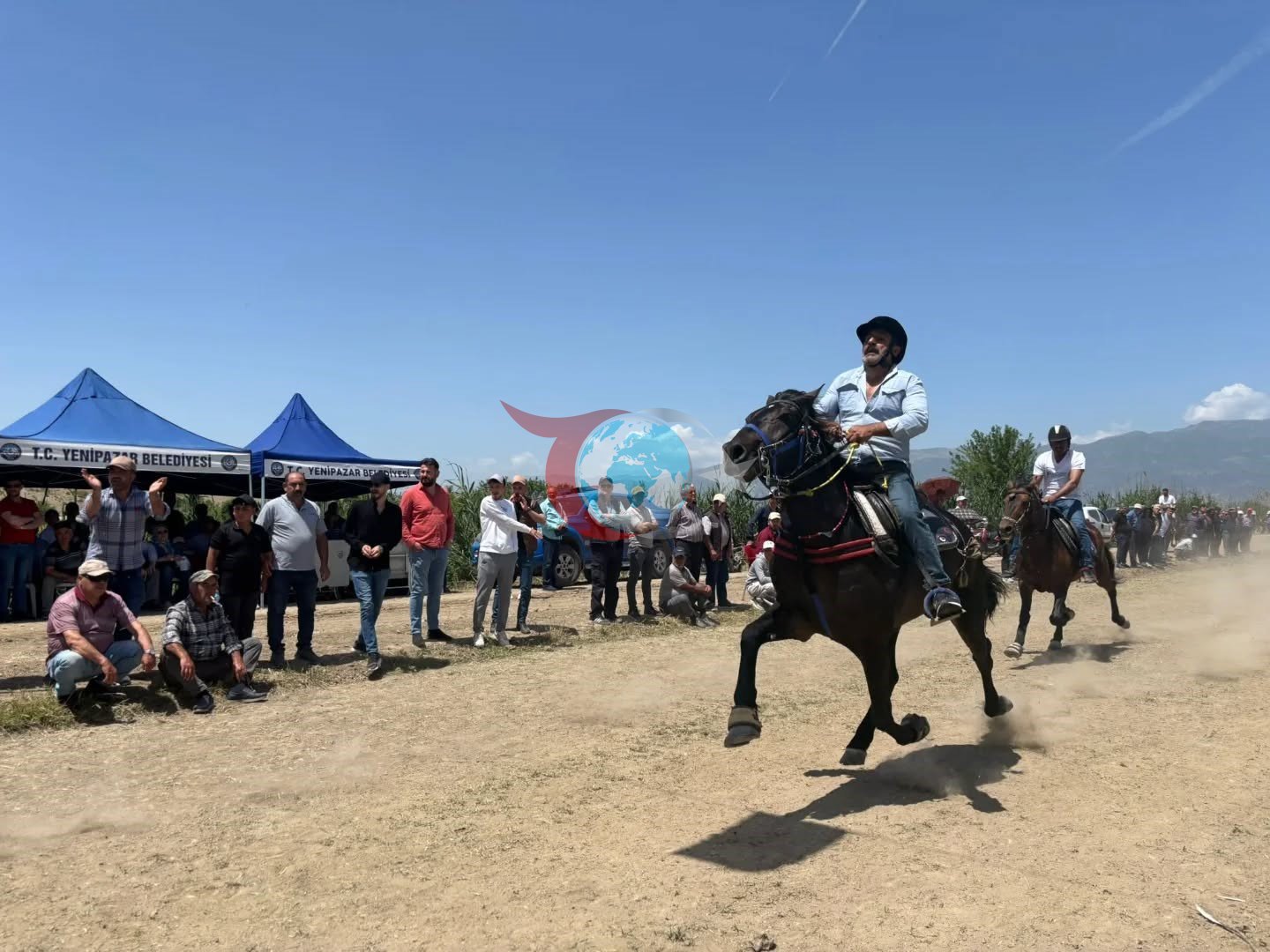Yenipazar'da Geleneksel Rahvan At Yarışları Büyük İlgi Gördü