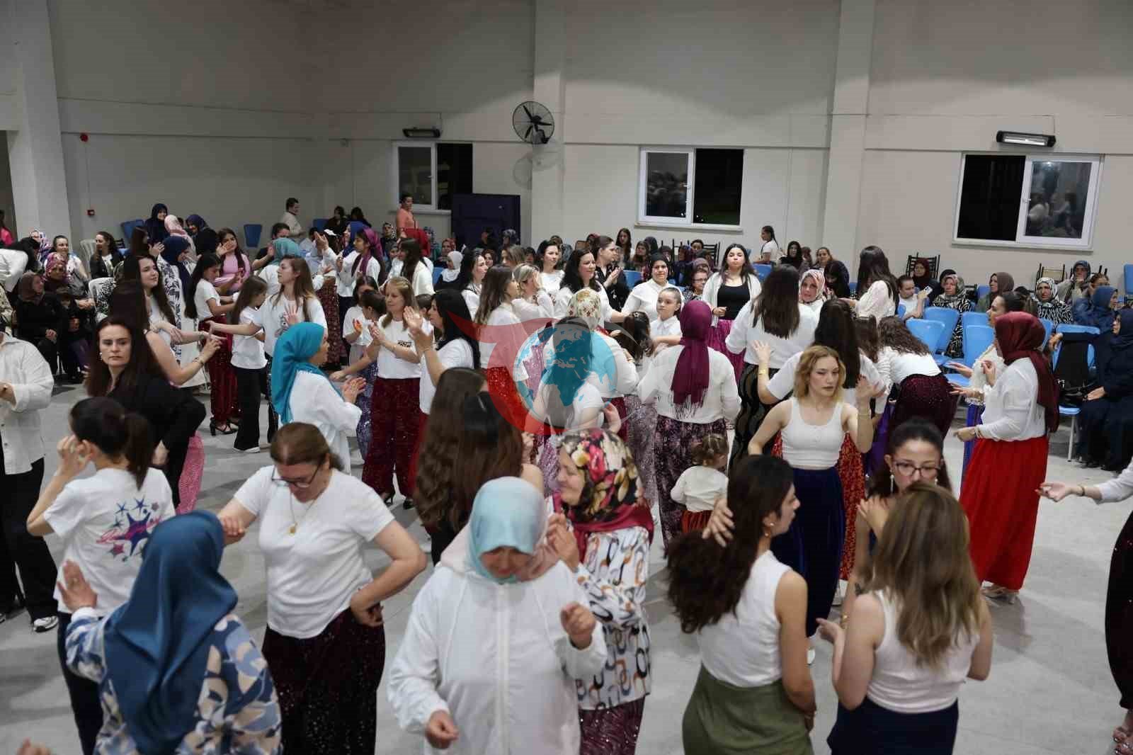 Hacıhaliller Mahallesi'nde Geleneksel Şalvar Gecesi Coşkusu
