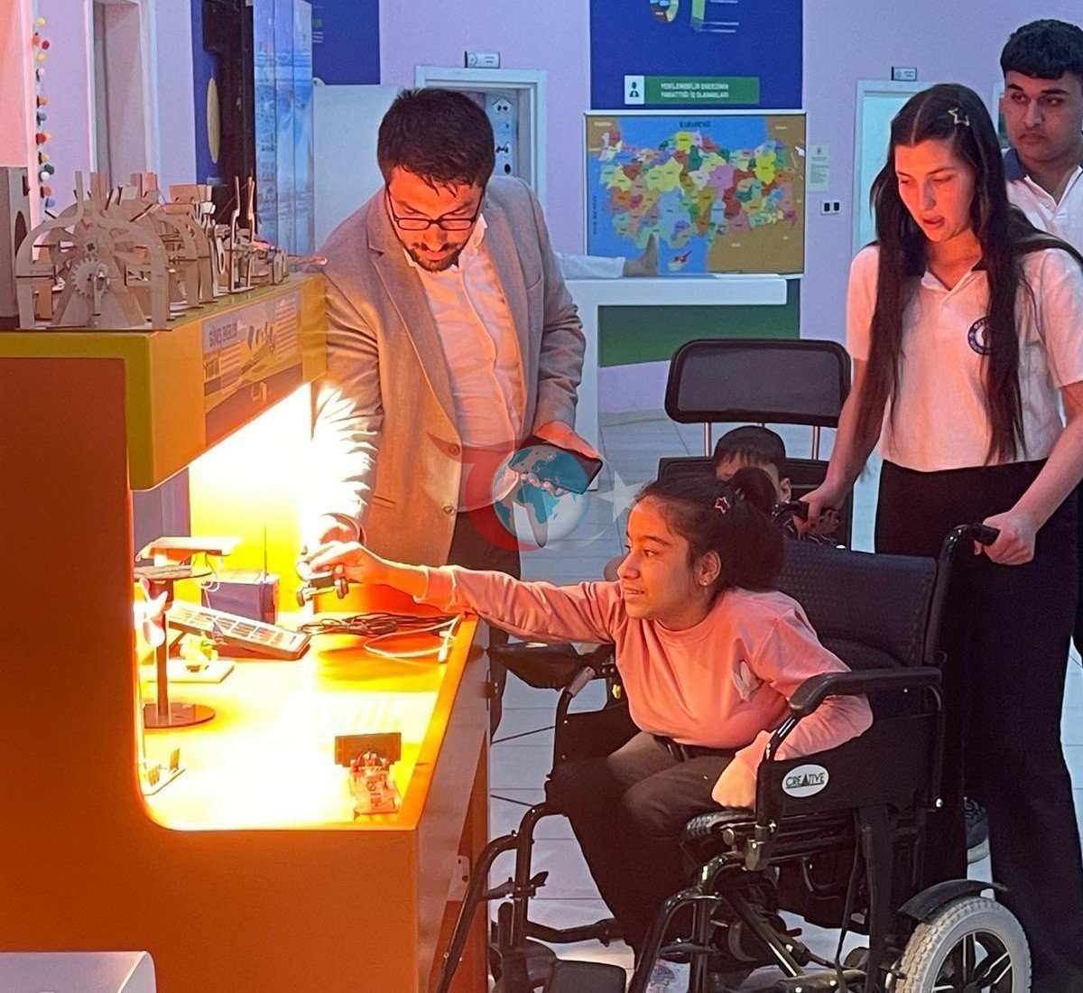 Cizre'de Engelli Öğrenciler Bilim ve Sanatla Buluştu