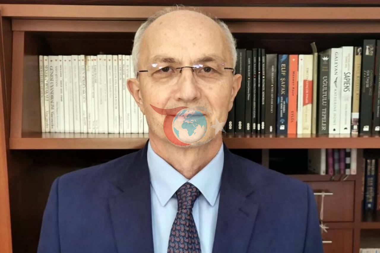 Hacettepe Universitetinin Yoluxucu Xəstəliklər və Klinik Mikrobiologiya kafedrasının müdiri, professor Dr. Serhat Ünal.
