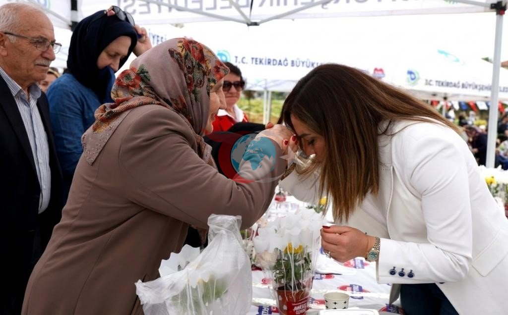 Anneler buluştu