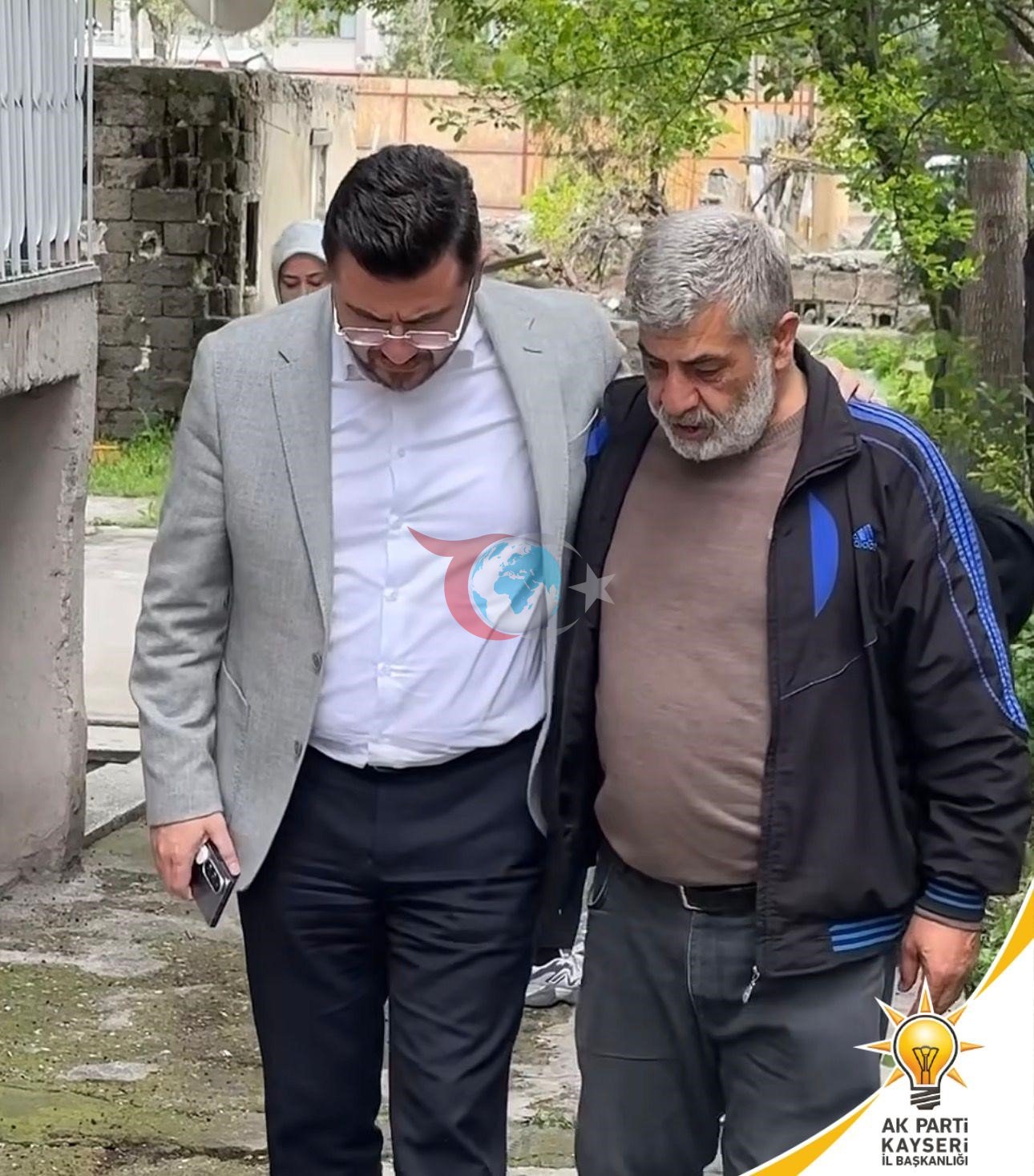 AK Parti Kayseri'den 30 Günde 14 Bin 526 Hane Ziyareti