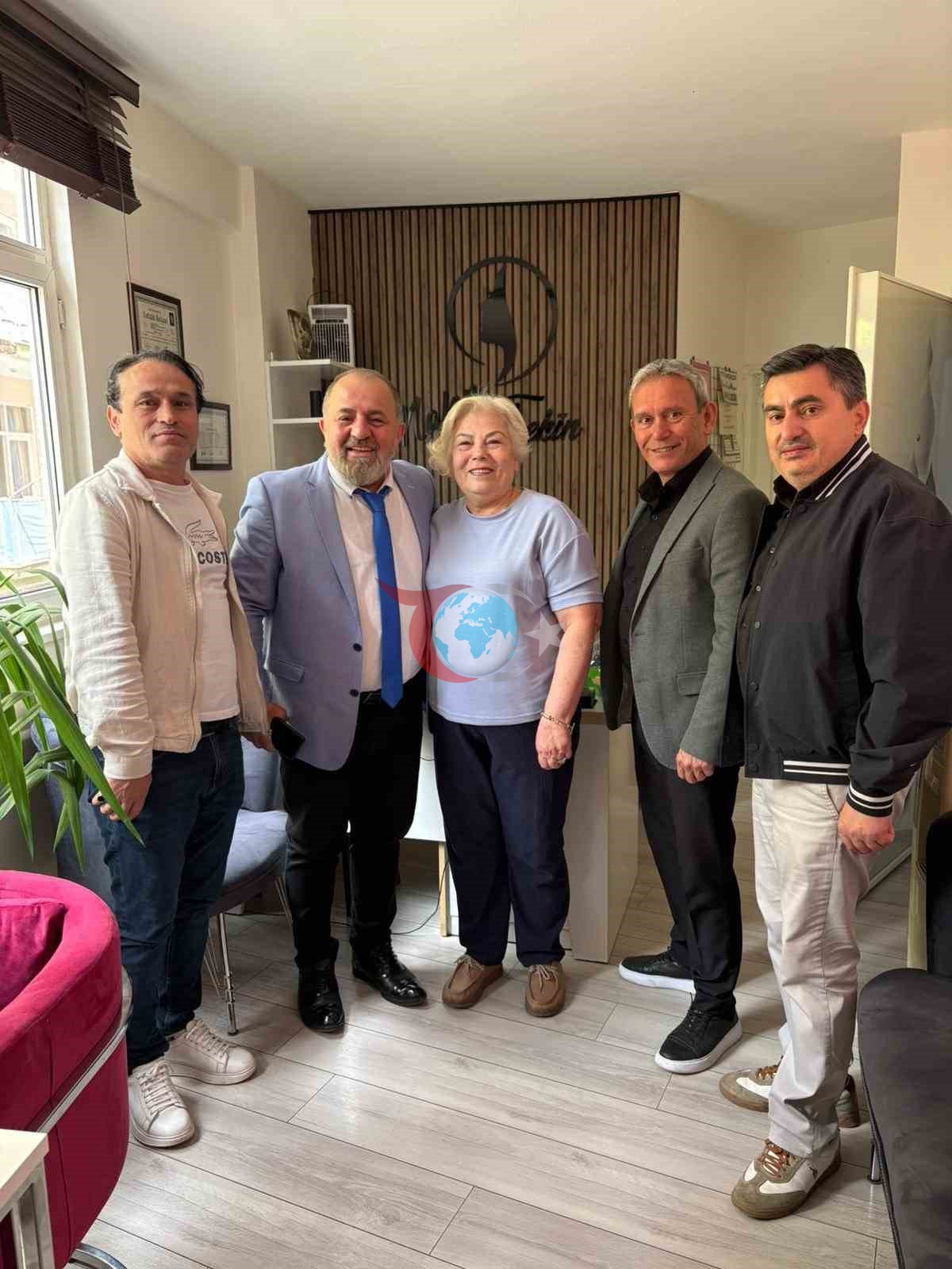 Bərbərlər və Bərbərlər Günündə mənalı bir ziyarət.