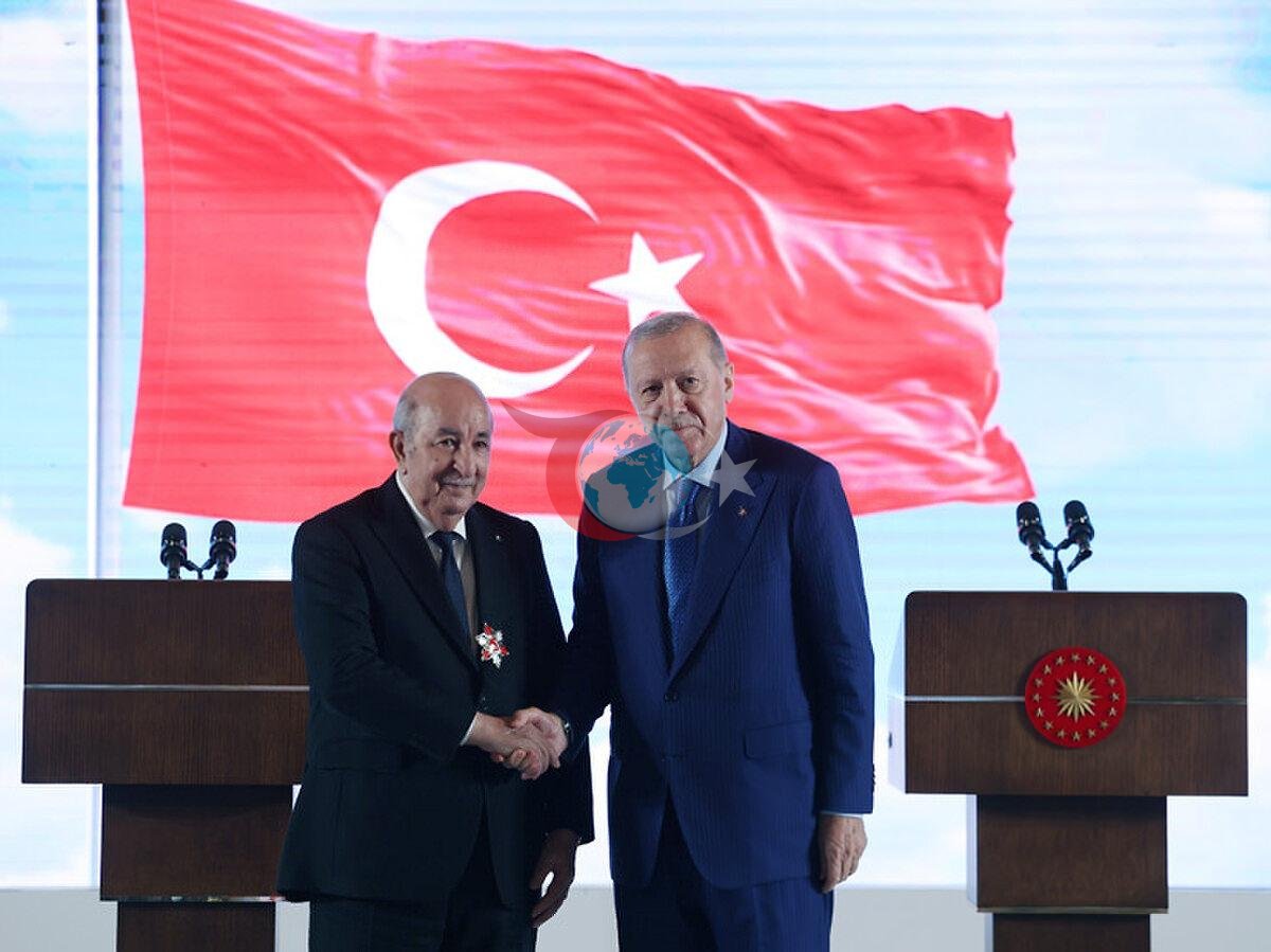 Jazoir Prezidenti Abdelmadjid Tebbun, Prezident Rajab Toyyib Erdo'g'an bilan birgalikda, Anqarada, 7-may, 2026-yil.