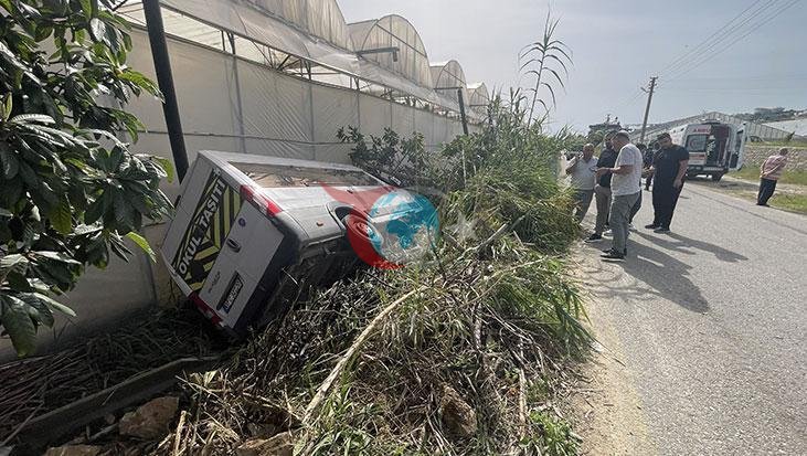 Antalya'da Okul Servisi Kazası: Öğrenciler Yaralandı